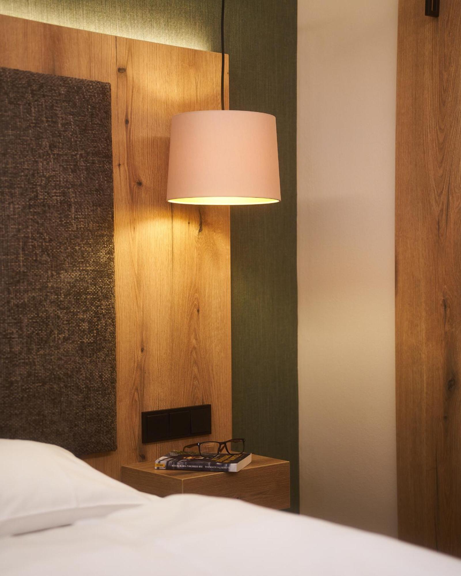 Hotel Restaurant Erber Ismaning Zewnętrze zdjęcie
